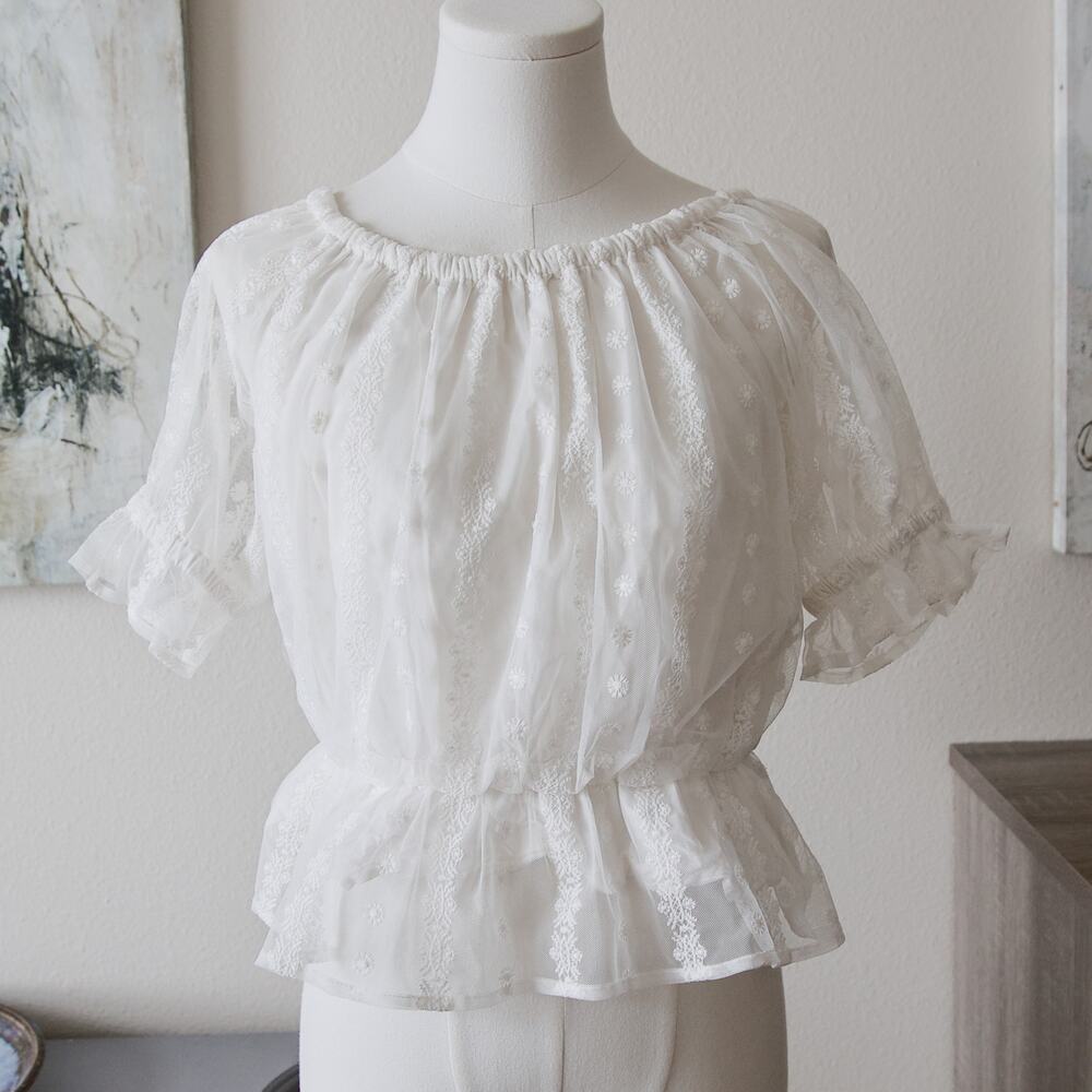 Earth Music & Ecology Cotton Lace babydoll lolita top size S